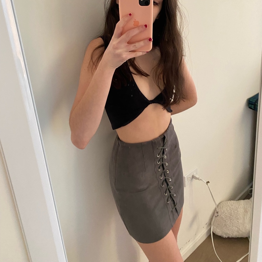 LF lace up grey suede pencil skirt. Super cute and in perfect condition